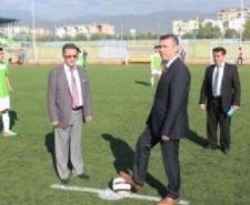 EDREMİT’TE MAHALLE LİGİ FUTBOL TURNUVASI