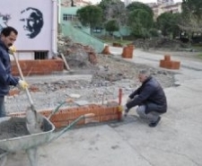EDREMİT BELEDİYESİ’NDEN OKULLARA DESTEK