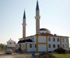 AYVALIK’A MODERN CAMİ