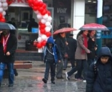 EDREMİT KÖRFEZİNE ŞİDDETLİ YAĞIŞ UYARISI YAPILDI