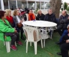 Edremitli hayvanseverlerden 15 kedinin ölmesine tepki