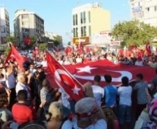 BURHANİYE’ DE TERÖRE LANET MİTİNGİ