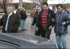 ÇILGIN AŞIK, EVLENME VAADİYLE İNTİHARDAN VAZGEÇTİ