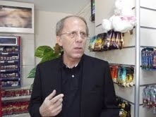 BURHANİYE’DE KAYMAKAMDAN EĞİTİME DESTEK