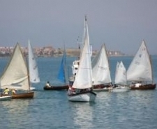 AYVALIK DİNGİ FESTİVALİ İLE RENKLENDİ