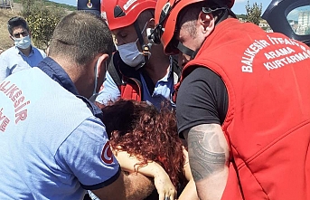 Balıkesir'de korkunç kaza: 2 ölü, 4 yaralı