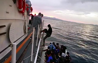 Ayvalık’ta 31 düzensiz göçmen kurtarıldı