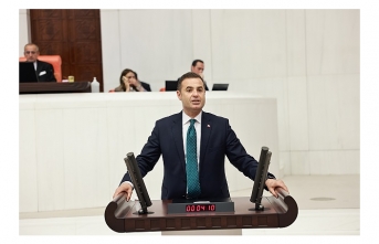CHP Genel Başkan Yardımcısı Ahmet Akın Balıkesir için İstiklal Madalyası'nın Peşini Bırakmıyor