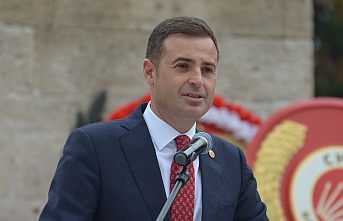 CHP Genel Başkan Yardımcısı Ahmet Akın : ''Milletimizin Şanlı Tarihinin Dönüm Noktası 30 Ağustos Kutlu Olsun''