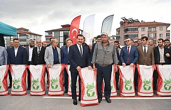 Balıkesir'de Büyükşehir’den, üreticiye 100 ton süt otu desteği