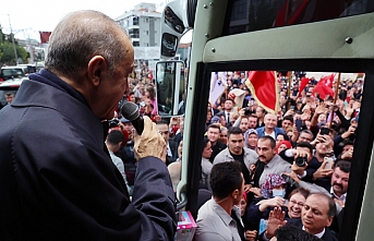 Balıkesir'de Cumhurbaşkanı Erdoğan sevgisi sokaklara taştı