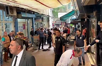 Edremit'te dönerci dükkanına pompalı tüfekle saldırı 