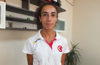 Milli Atlet Fatma Arık Burhaniye de şampiyonlar yetiştirecek
