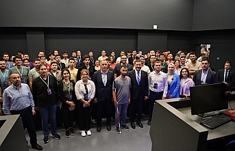 Cumhuriyet çocukları, Balıkesir DGM’de Dijital Gençlik Kampı’na katıldı