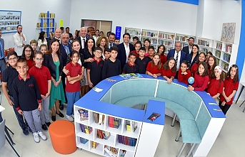 Gedik Yatırım’ın ikinci kütüphanesi Gömeç Şehit Mustafa Güvenç Aldemir Ortaokulu’nda açıldı.