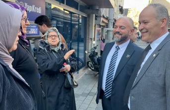 MHP Balıkesir İl Başkanı Niyazı Tunç, seçim zamanı değil, her zaman vatandaşla iç içe