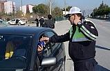 327 aranan şahıs yakalandı, 140 silah ve 20 milyonluk kaçak mal ele geçirildi