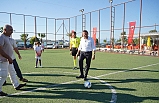 30 Ağustos Atatürk Kupası Futbol Turnuvası başkanının vuruşu ile başladı