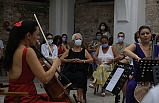 7.Ayvalık Müzik Festivali coşkulu bir şekilde devam ediyor.