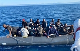 Yunanistan ittiği 20 göçmeni Türk Sahil Güvenlik ekipleri kurtardı