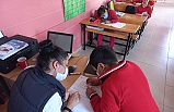 Edremit'te kitap okuma saati etkinliği ilgi gördü