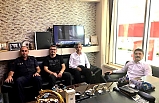 Ünsal, okul yapımını üstlenen Agah Ferhatoğlu’nu ziyaret etti