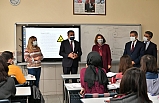 Vali Şıldak, Şehit Turgut Solak Fen Lisesi’ni ziyaret etti