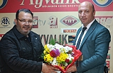 Ayvalık’ta İlçe Milli Eğitim Müdürü Bahadır engellileri unutmadı