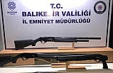 Edremit polisi aylık envanteri açıkladı:  66 tane av tüfeği ve silah ele geçirildi