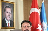 Ak Parti Balıkesir İl Başkanı Dt. Ekrem Başaran, "Mehmet Akif milli mücadele ruhunun alevlenmesine de öncülük ettiğini” vurguladı