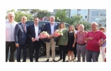 Burhaniye İYİ Parti de Genel Başkan Yardımcılarına coşkulu karşılama