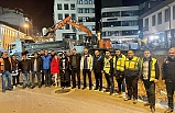 Büyükşehir gecede çalışıyor. Şadırvanda çalışmalar tam gaz 