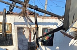 Kepsut'ta çıkan yangında ev kullanılamaz hale geldi.