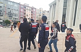 Edremit'te jandarmanın hırsızları yakalamak için nefes nefese takibi