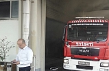 Balıkesir'de otomobil yetkili servisinde çıkan yangın korkuttu