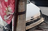Edremit’te ticari araç motosiklet sürücüsü yaşlı adama çarptı