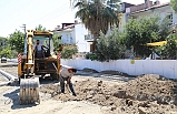 Burhaniye’de yol çalışmaları son sürat devam ediyor