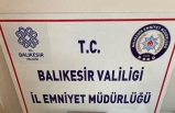 Edremit'te narkotik köpeği 'Yaşa' bingo yaptı. 1 Kilo 544 gram Metamfetamin ele geçirildi