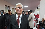 Burhaniye’de 80’lik koro şefi görev başında