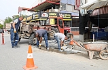 Burhaniye Genelinde Yol Yapım Çalışmaları Aralıksız Sürüyor