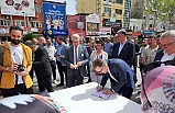 Edremit’te “Otizmin Farkındayız, Çözümde Bir Aradayız” Resim Sergisi