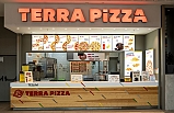 Terra Pizza, Ayvalık Kırlangıç AVM’de eşsiz lezzetlerini pizza tutkunlarıyla buluşturuyor.
