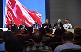 Vali Ustaoğlu, Ayvalık'ta muhtarlarla bir araya geldi