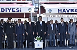 Havran'da 29 Ekim törenlerinde akrobasi gösterileri nefes kesti
