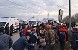 Balıkesir'de öğrenci servisi ile TIR çarpıştı: Kazada can pazarı yaşandı!