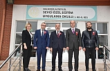 İl Milli Eğitim Müdürü Demir, 3 Aralık Dünya Engelliler Günü'nde Özel Öğrencilerle Buluştu