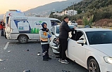 Edremit’te yılın son zincirleme kazasında 5 kişi yaralandı