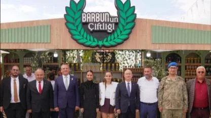 Ayvalık’ta Zeytin ve Zeytinyağı Büyük Festival Pazarı Açıldı.