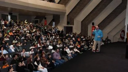 Balıkesir Kitap Fuarı’nda izdiham yaşandı