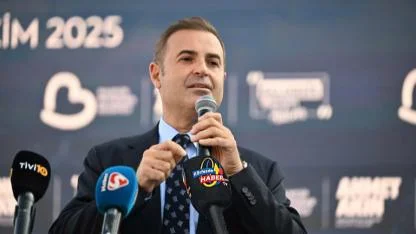 Balıkesir'de Cumhuriyet Meydanı 2.etabı açıldı.